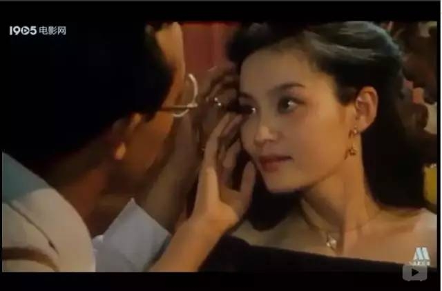 拍戏没时间怀孕，老公跟她离婚！受不了打击皈依佛门