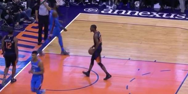 约什-杰克逊质问沃伦失误：你是想打球还是怎样