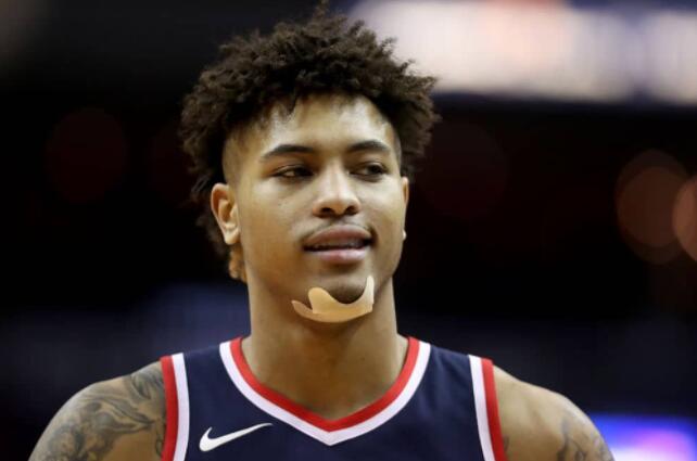 乌布雷：我们要从现状中发现些积极的东西