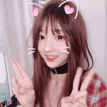抖音最清纯的女装大佬，整容后跪求粉丝原谅