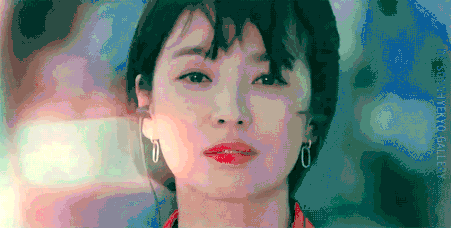 婚后臃肿变老的宋慧乔又美回来了，新剧竟比小12岁男主还嫩！