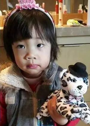 某女星不嫁富豪改嫁男演员，竟是怕孩子铁锤了她鼻子是整的？