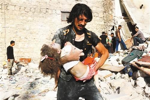 飞机事故时飞行员不跳伞是怕受处罚?一派胡言