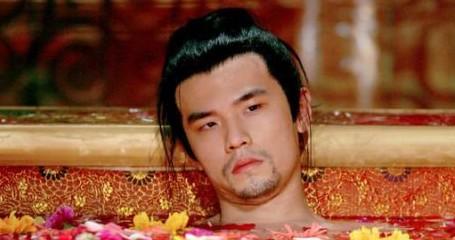 不雅照惨遭拍卖的明星们,陈冠希艳照要价8元一张!