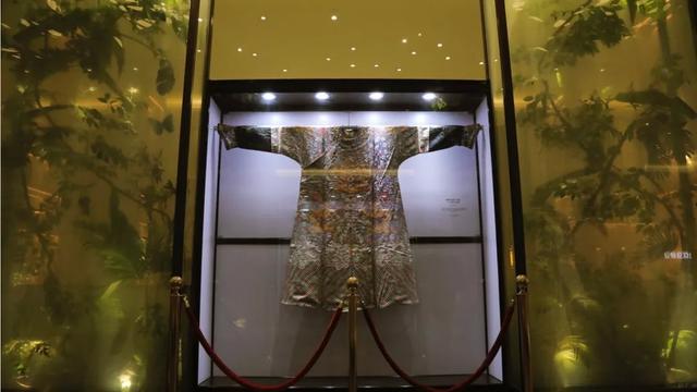 惊艳一座城！花样年·江山展示中心现已璀璨揭幕