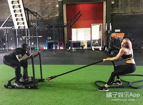 《海王》的女主人美心善，但在现实生活中人品好像不太行？