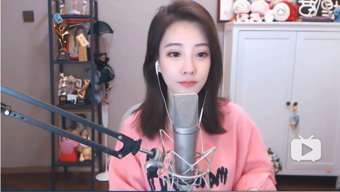 学猫叫红遍南韩，踢掉火箭少女，还扯上了张艺兴！斗鱼一姐真的火了？