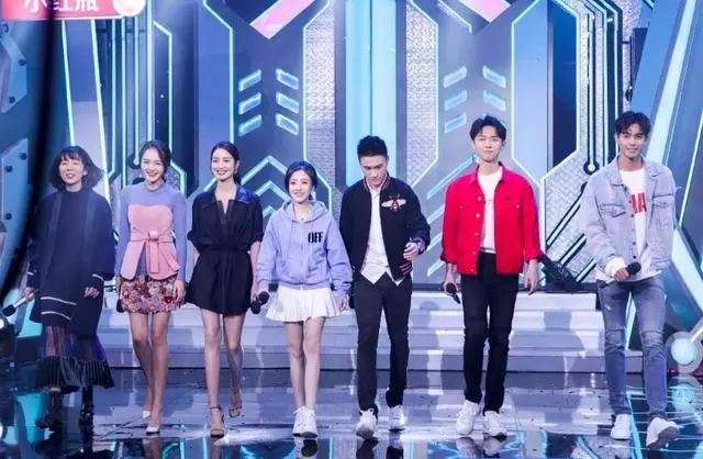 学猫叫红遍南韩，踢掉火箭少女，还扯上了张艺兴！斗鱼一姐真的火了？