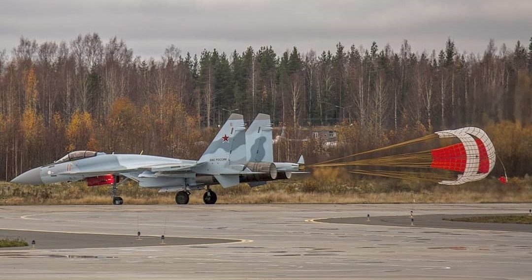 白俄罗斯总统表示反对在其国内建立俄罗斯空军基地