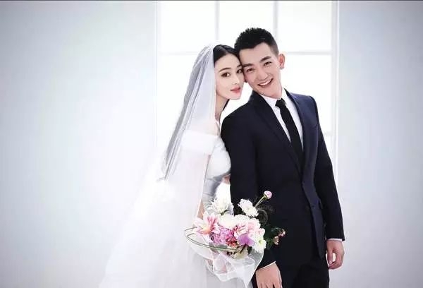 真是奉子成婚?她怀孕5个月,圈内好友催生?工作室都不敢否认