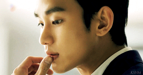 金秀贤入伍近况公开，网友：韩剧不能没有他！