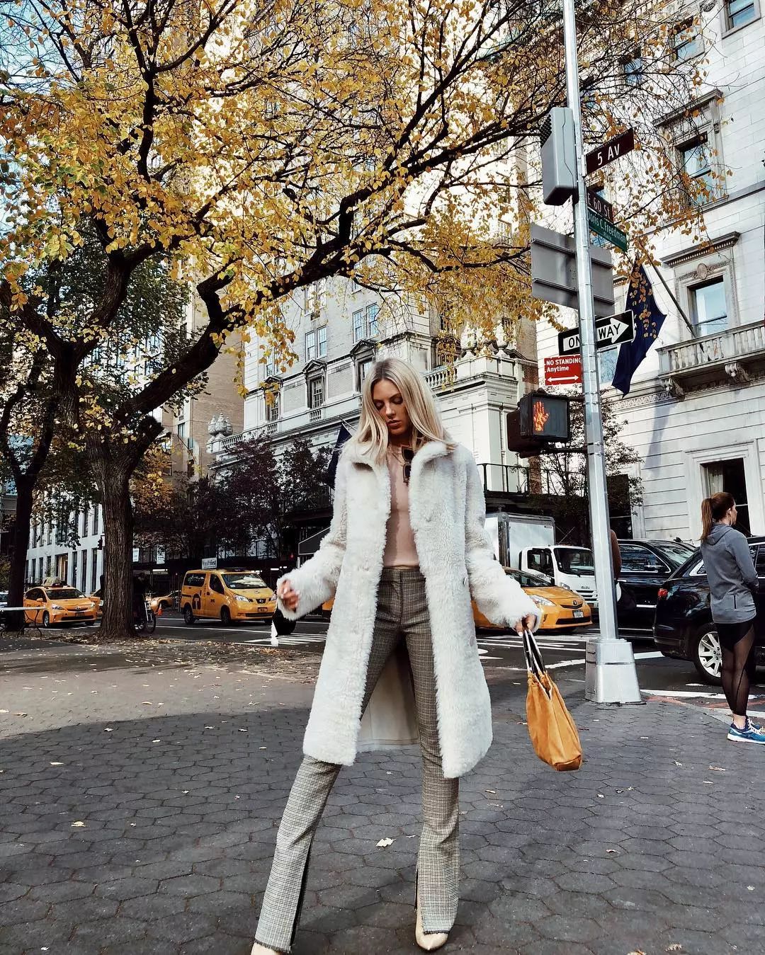 2018流行的4款外套,再不穿就迟啦!