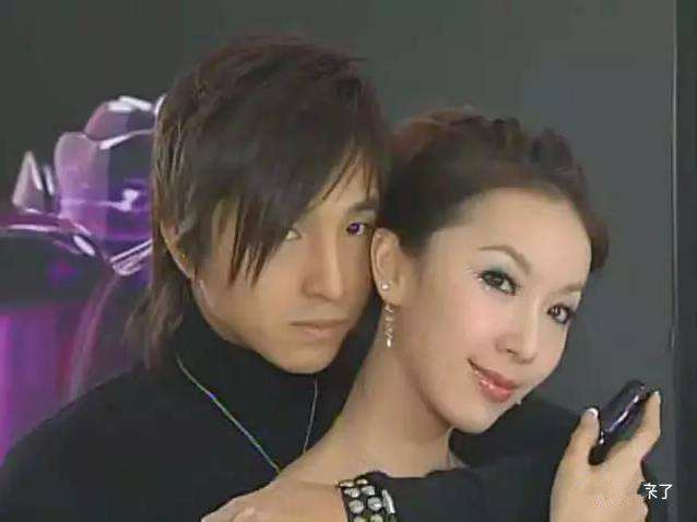 隋棠产下第三胎，网友好狠竟让她去听王心凌新歌《劈你的雷正在路上》！