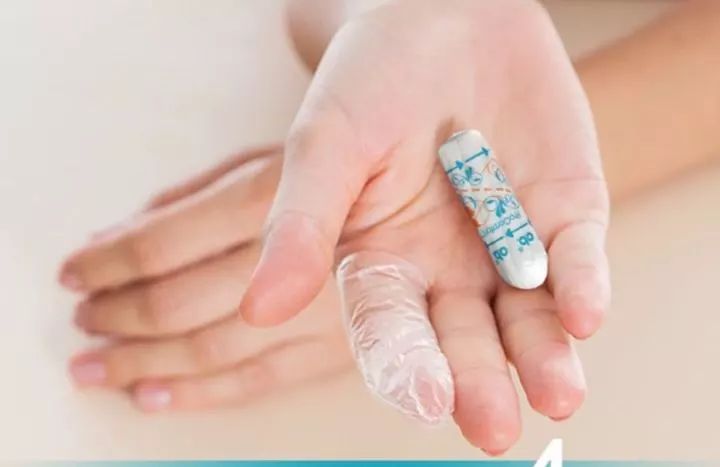 傅园慧和林允常年泡在水里，来大姨妈了怎么办？