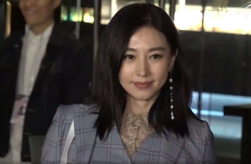 阿娇婚礼半个娱乐圈都来了!吴千语性感抢镜,张智霖夫妇最靓!