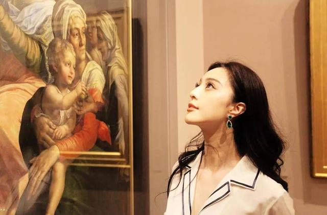 最具商业价值榜出炉，带货女王杨幂登顶，范冰冰吃8亿罚单后消失