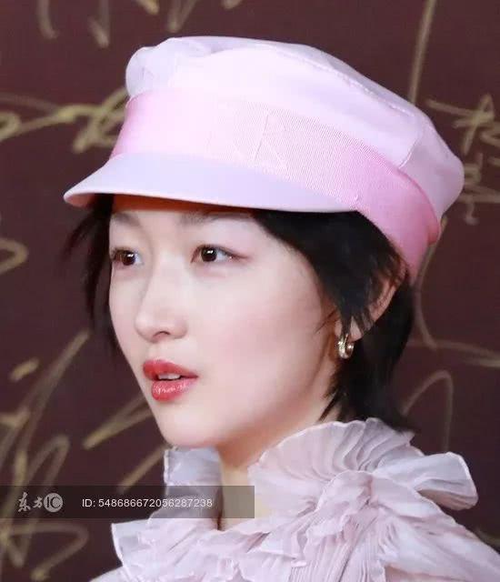 高清镜头下皮肤无瑕疵的周冬雨，真的一次都没失误过？