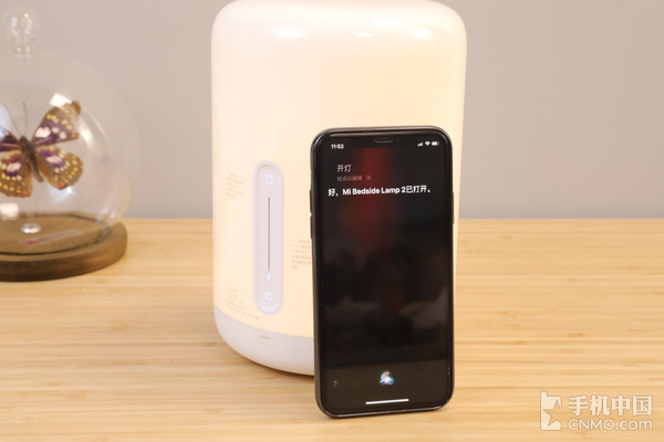 米家床头灯2代上手：无惧黑暗枕边陪你