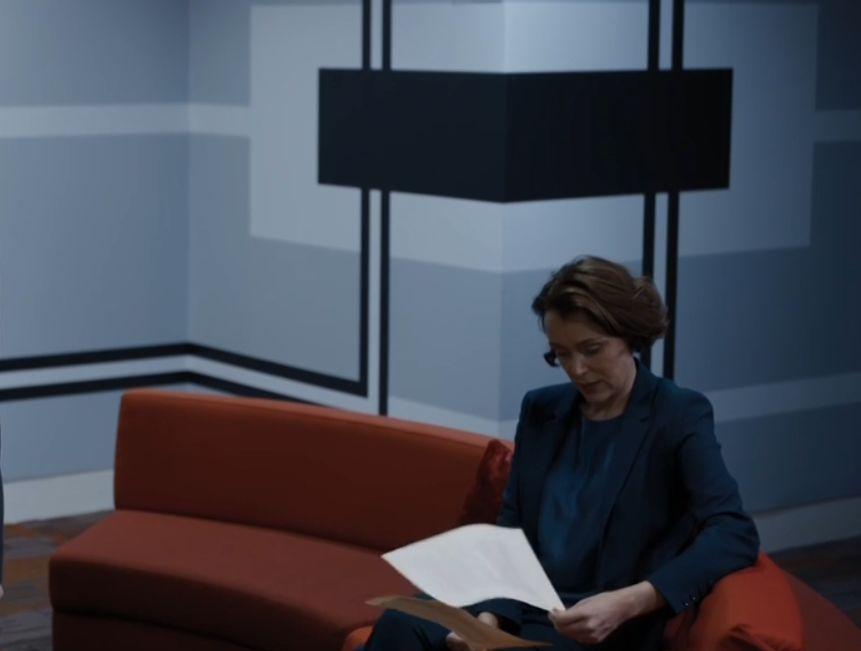 看女高管与小狼狗谈恋爱,不如看看她是怎么将