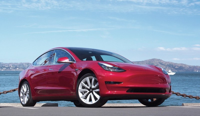 在马斯克麻烦不断的2018年，特斯拉大放异彩