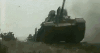 给59式坦克加一箱油要多少钱?普通人一个月的工资都不够