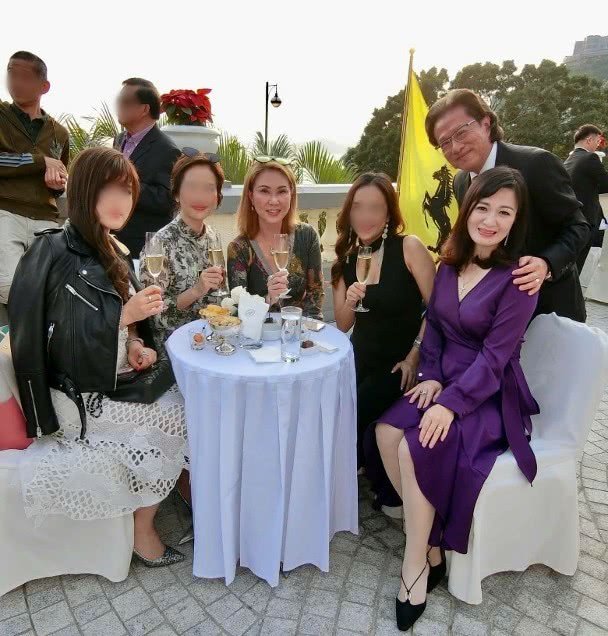 陈少霞喂8亿富豪老公吃中药终成功怀胎三月,男方61岁已有外孙