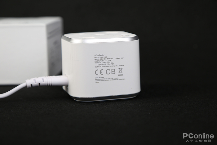 手机再多也不怕 这个充电站1V5还能实现快充：航嘉Smart C充电站评测