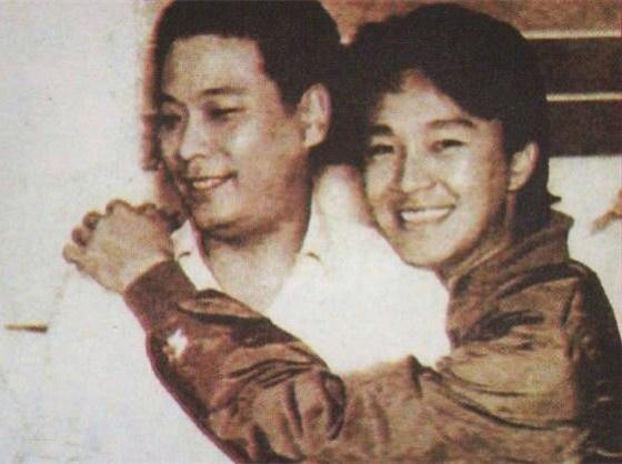 66岁吴孟达上《十三邀》谈星爷：有机会喝酒聊天，愿意话忆当年