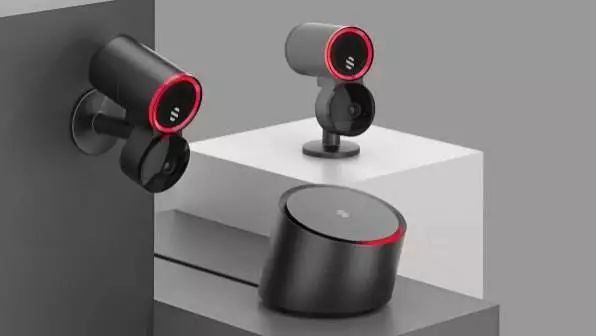 安防摄像头就该不显眼吗？「Deep Sentinel」认为摄像头得在小偷来之前就把他们吓跑 | 早起看早期