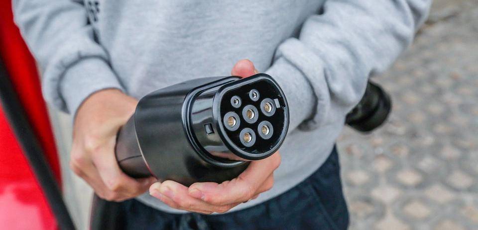 新能源汽车退补来势汹汹 别急!现在还没到慌的