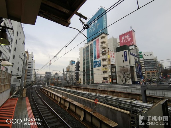 当华为nova4遇见东京：古今交融唯有广角相配