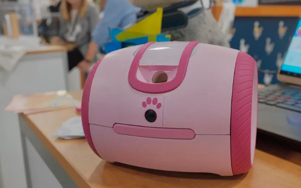 汪星人的最爱玩伴 新型宠物相机Laika亮相CES2019