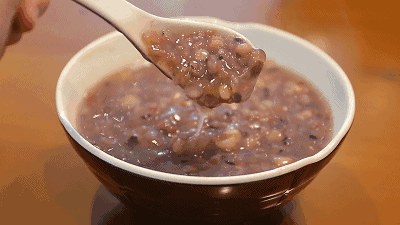 腊八粥里都有些啥？怕不是装了整个庄稼地吧！