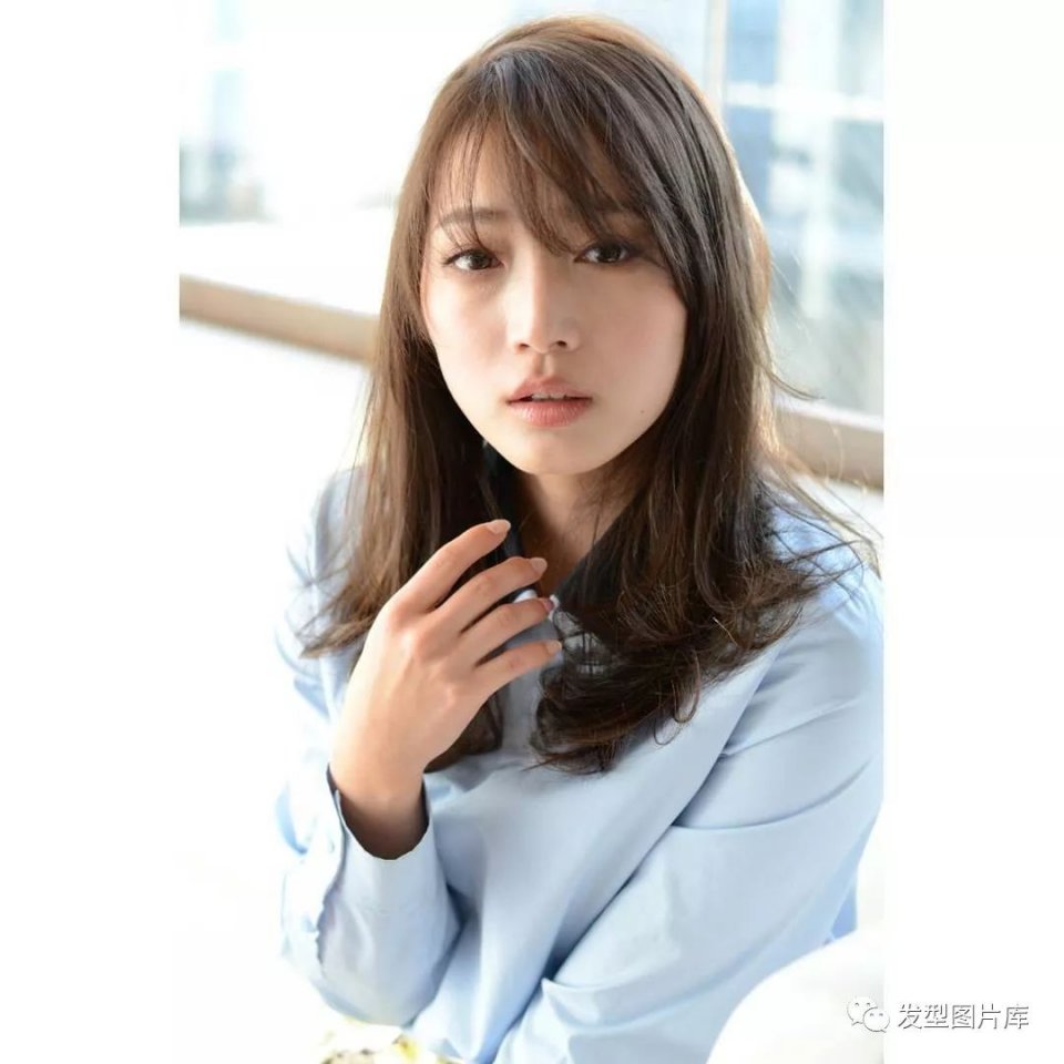 实拍:日本发廊发型发的湿发学生长卷造型头外扣怎么办图片