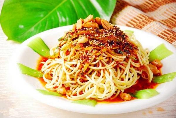 「一城一味」:“马踏飞燕”的武威,揭开一代历史名城的文化年