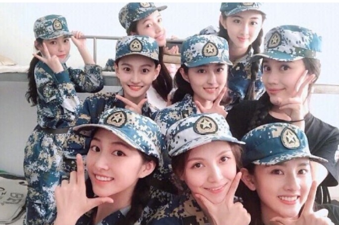 宋祖儿:我室友个个浓眉大眼貌美如花,关晓彤:比我室友