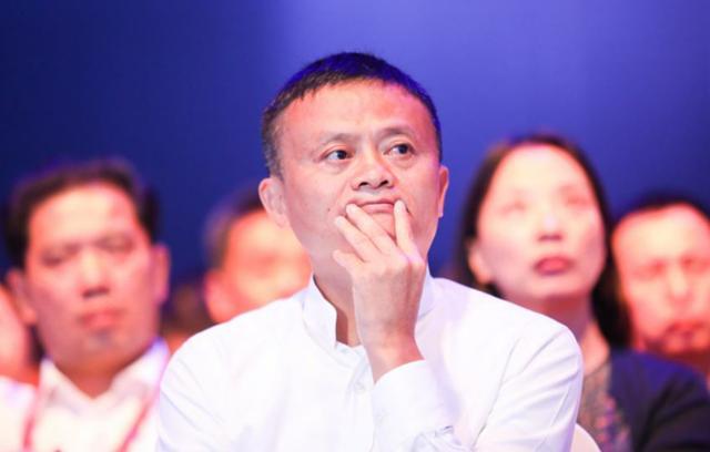 滴滴顺风车无踪影，马云携巨头强势进驻，20天注册车主破百万