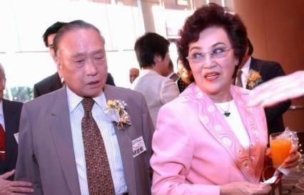 最具魅力的富豪：和妻子的妹妹关系复杂，靠千亿资产征服姐妹花