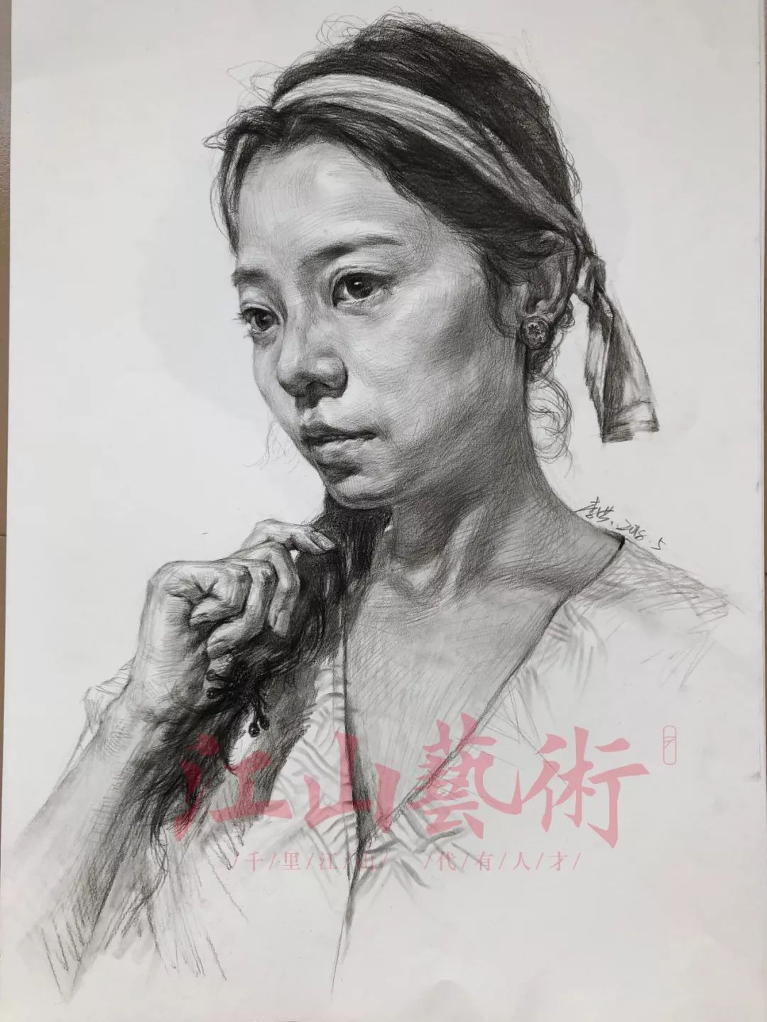 美院半身像篇|一般人我不轻易告诉的素描半身人像带手