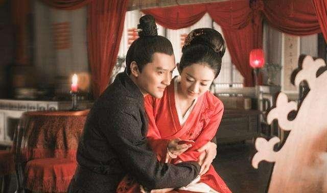 《知否》相比小公爷的爱而不得,我更心疼顾廷烨的爱的卑微