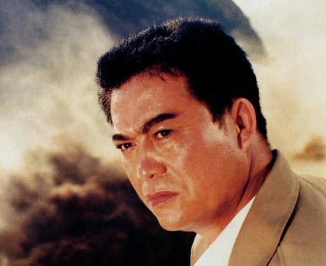 张连文在文革电影中红极一时,《盛大的节日》中演王洪文原型角色