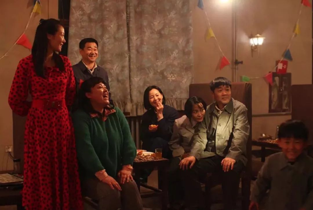 人物||新晋柏林影后咏梅，演了30年中国好老婆原来是90年代摇滚界的尖果儿
