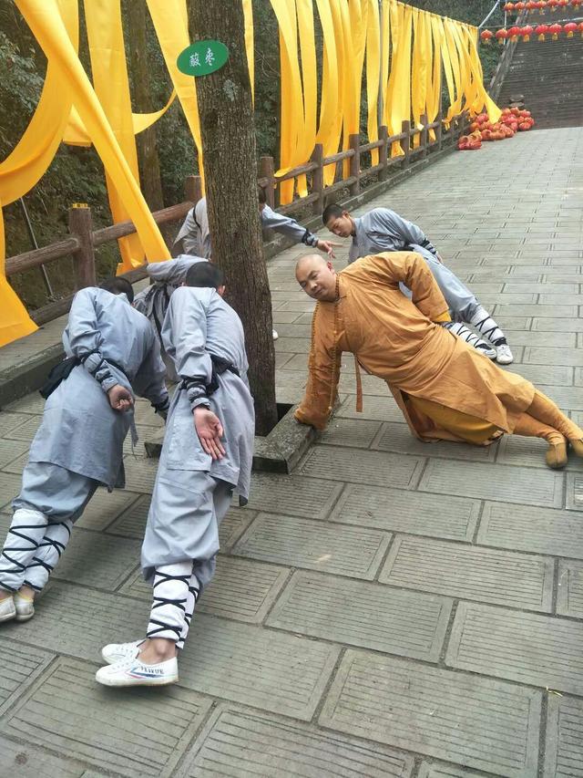 西少林掌门释行禅法师