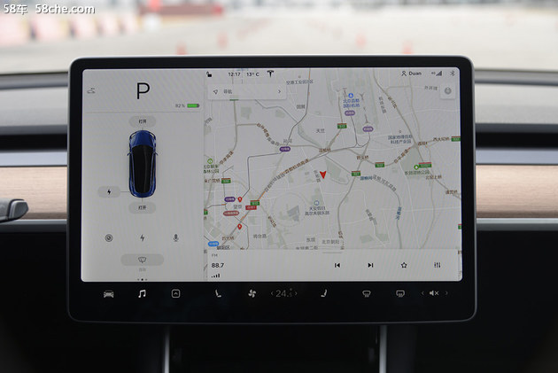 特斯拉Model 3场地试驾 动力操控是亮点