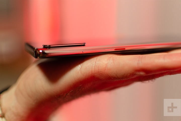 DigitalTrends上手华为P30 Pro工程机，后置三摄
