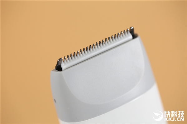 陶瓷刀头/全身水洗：米兔婴儿理发器开箱图赏