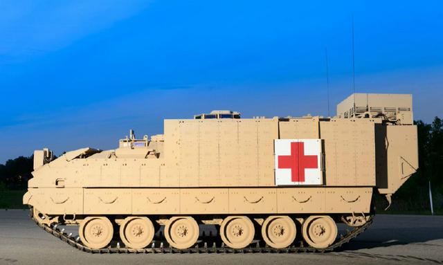 美国陆军喜提新式装甲车,防护大幅增强,远超之前所有型号