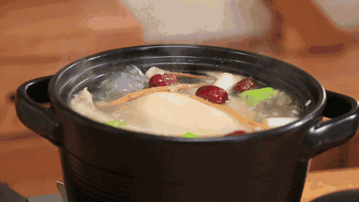 【孕妈30天饮食】剖宫产妈妈产后第1天月子餐食谱及做法推荐