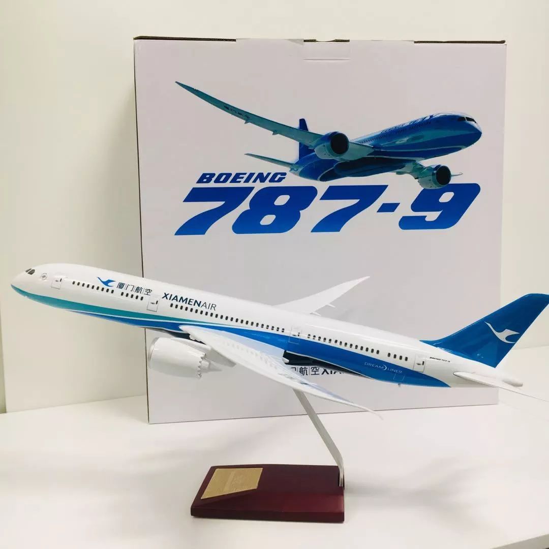 厦门航空推出企业版商务舱套票！，出差旅游回国探亲有优惠！（厦门航空的商务舱是经济舱吗?）
