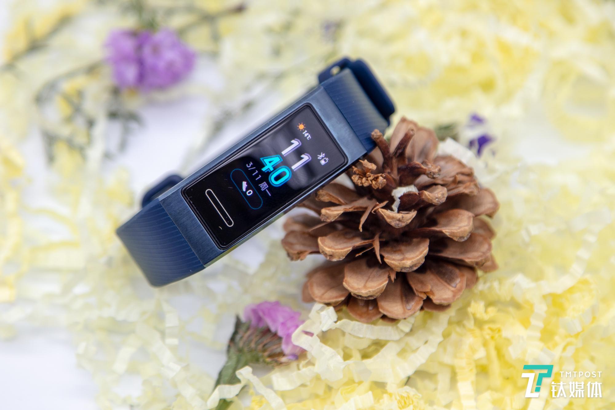 运动+健康+生活，手腕上的24小时助理，华为手环3 Pro评测 | 钛极客